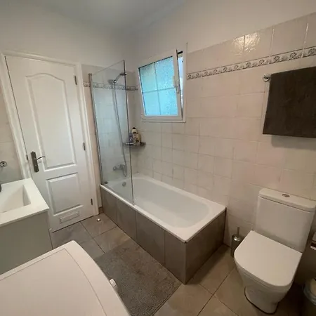 Rocas Del Mar Коста-дель-Силенцио